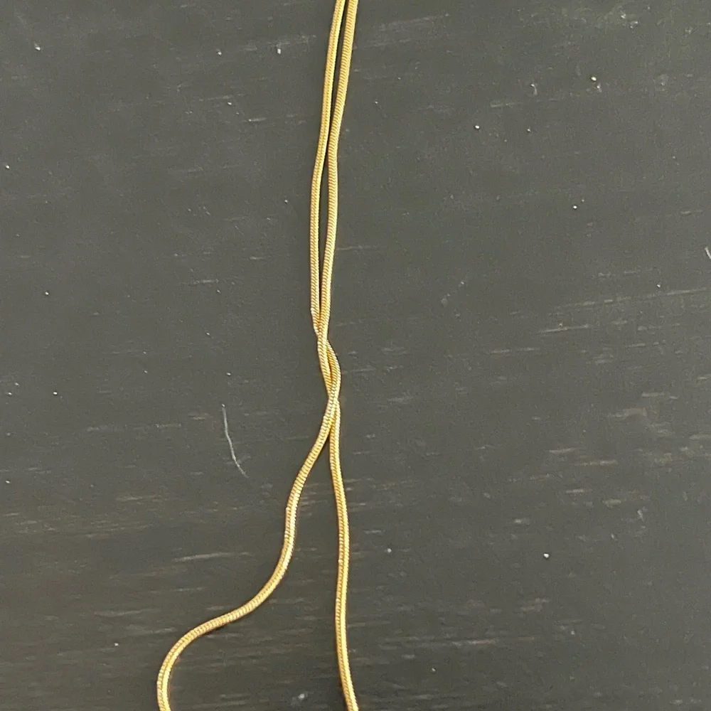 CHANEL Gold and Teal Heart Necklace - Picture 2 of 5